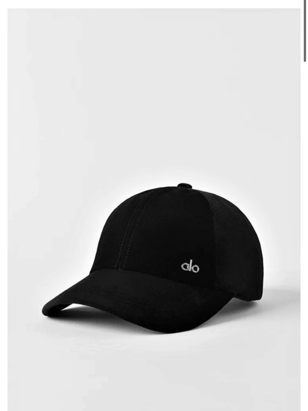 alo Velvet Off-Duty Cap Velvet Cap in Black NWT
